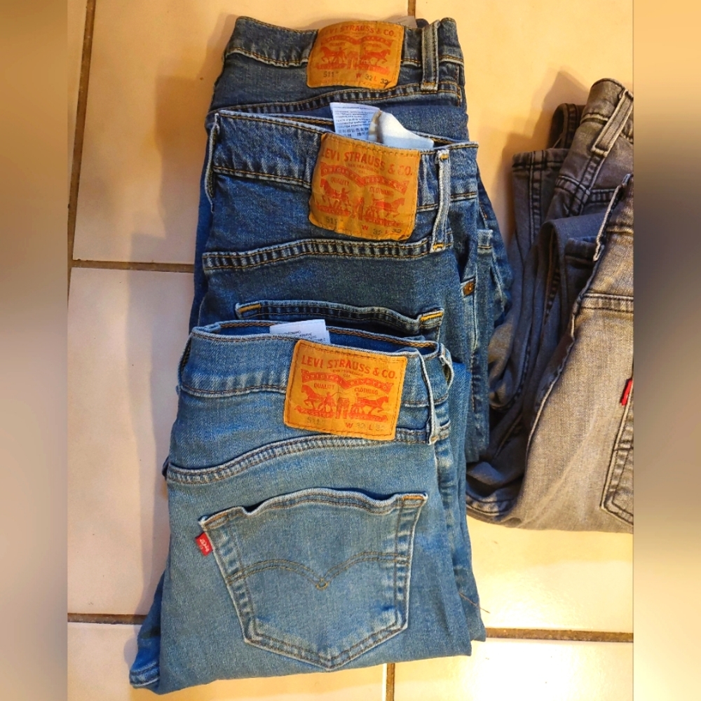 6 Pairs Men's Levi's 32x32 511 & 502